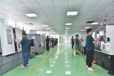 CNC machine_EQUIPMENT_Shenzhen Yosun hardware Co.Ltd